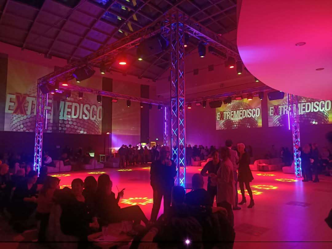 Il ritorno del "Palladium": 2 notti di nostalgia e divertimento 2 FB IMG 1734178982990
